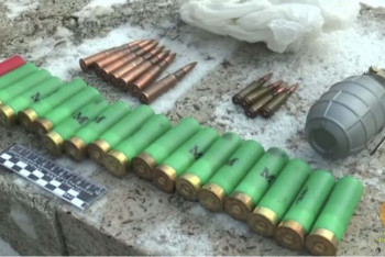 Фотография к новости: Арсенал оружия обнаружен в центре Алматы