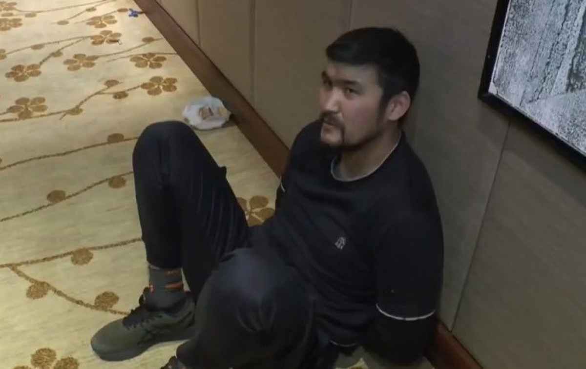 кадр из видео