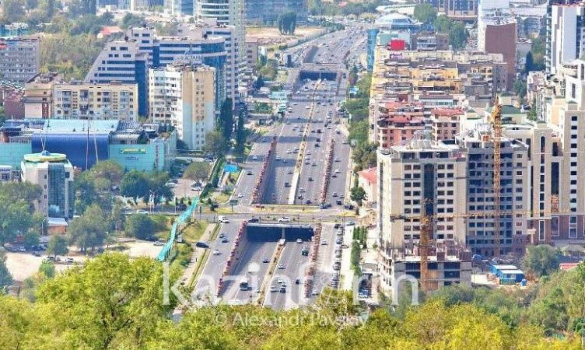 Ремонт проспекта Аль-Фараби за два млрд тенге отменил аким Алматы