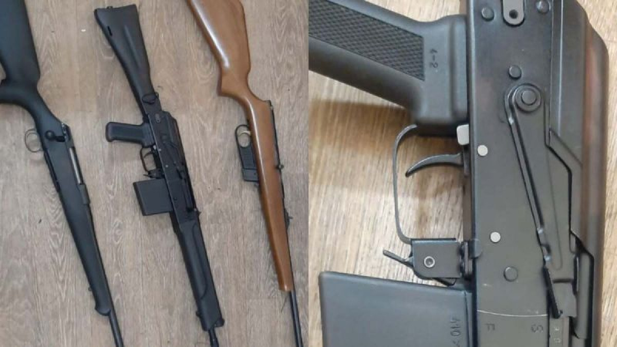 За кражу оружия задержали охранника предприятия в Алматы