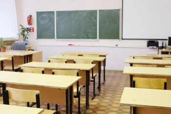 Фотография к новости: Казахстанским школьникам могут сократить каникулы и увеличить учебные недели