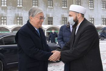 Фотография к новости: Токаев посетил Казанский Кремль, включенный в список объектов ЮНЕСКО