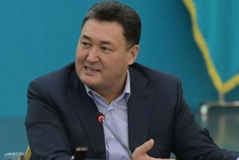 Фотография к новости: Экс-аким Павлодарской области Булат Бакауов рассказал о ДТП со своим участием