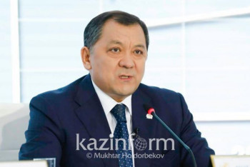 Фотография к новости: Аким Мангистауской области пообещал трудоустроить безработных жителей Жанаозена