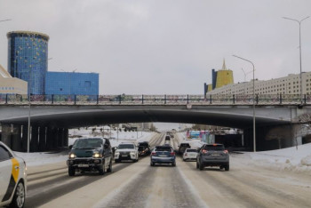 Фотография к новости: Приостановка приема утильсбора привела к сокращению продаж авто в Казахстане