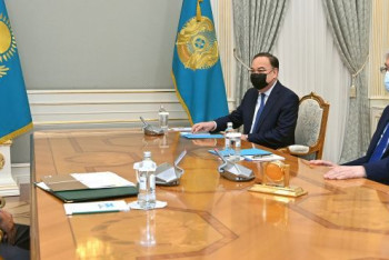 Фотография к новости: Касым-Жомарт Токаев принял посла ОАЭ