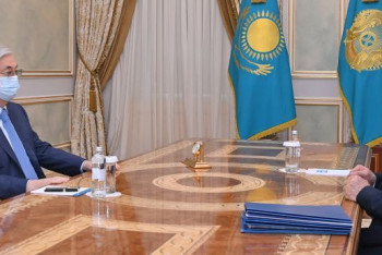 Фотография к новости: Глава КНБ заявил о ликвидации крупной нарколаборатории с собственной майнинг-фермой