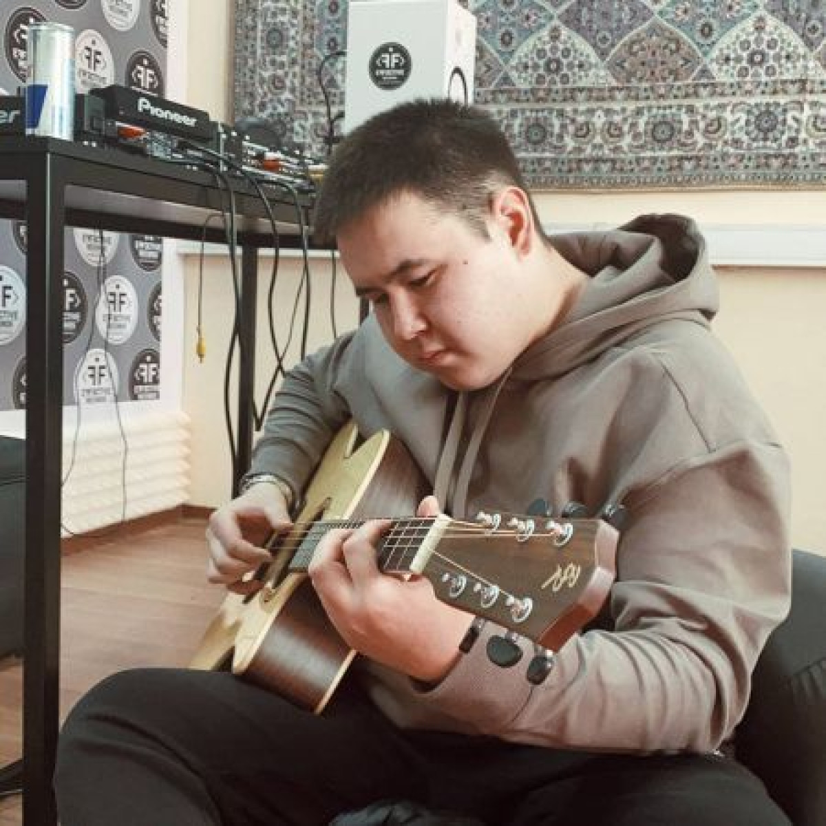 instagram.com/imanbekmusic