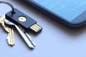 Фотография к новости: Сотрудница ЦОНа отдала чужое ЭЦП и помогла обналичить 89 миллионов тенге