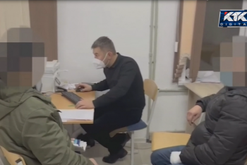 Фотография к новости: Отец и несовершеннолетний сын развозили горючую смесь погромщикам в Таразе