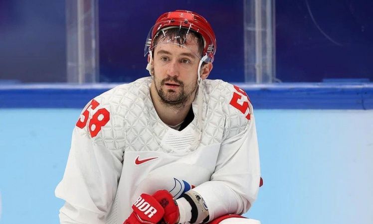 Фотография к новости: "Жуйте! Не подавитесь!" − хоккеист сборной России обратился к хейтерам после поражения в финале ОИ