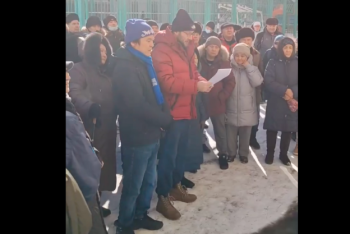 Фотография к новости: Астанчане требуют остановить застройку между Ботаническим садом и Линейным парком