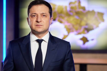 Фотография к новости: Мы ничего и никому не отдадим - Зеленский выступил с обращением к украинцам