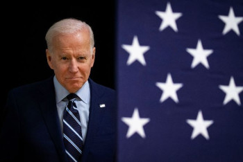 Фотография к новости: Байден заявил о решении ввести первый пакет жёстких санкций против РФ за ДНР и ЛНР