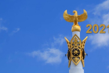 Фотография к новости: Птица независимости, парламентские выборы, перепись населения, триумф Иманбека — 2021 год