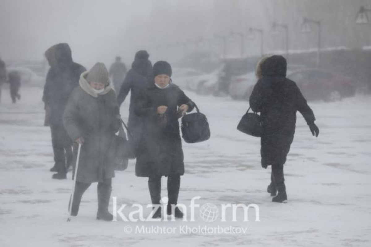Метель, туман и гололед ожидаются в нескольких областях Казахстана
