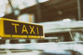 Фотография к новости: "Яндекс.Такси" оштрафовали в Казахстане