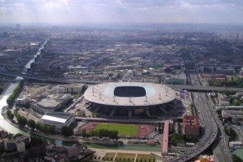 Фотография к новости: Финал Лиги чемпионов перенесли из России во Францию