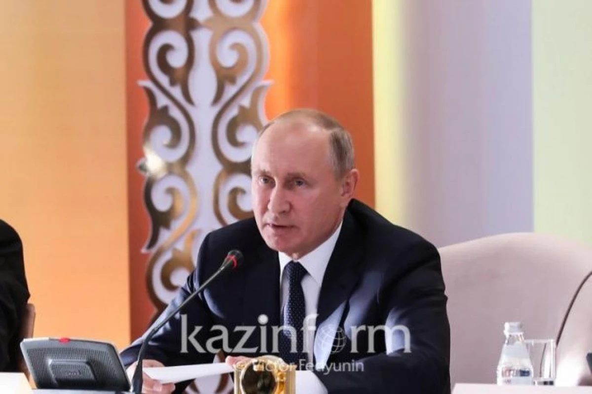Путин обратился к военнослужащим Украины