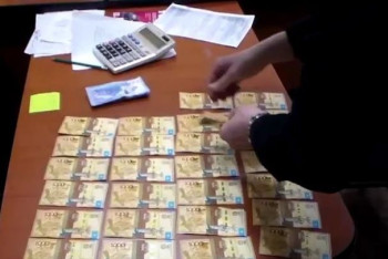 Фотография к новости: Инспекторов на транспорте задержали за взятки в Алматинской области