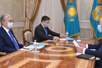 Фотография к новости: Токаеву рассказали о реформировании Банка развития Казахстана