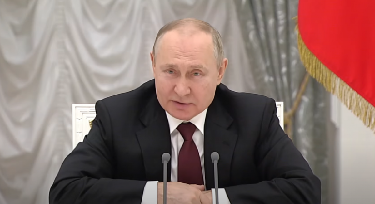 Кремль отказался от прямого разговора Путина с Зеленским