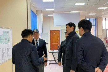 Фотография к новости: Глава Минфина проверил работу таможенных постов на казахстанско-китайской границе