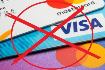 Фотография к новости: Как отразится на казахстанцах остановка работы Masterсard и Visa в России