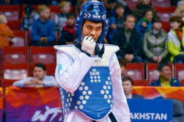 Фотография к новости: Смайыл Дуйсебай выиграл золото на чемпионате Азии по таеквондо