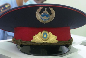 Фотография к новости: Житель Семея подделал "корочку" полицейского, чтобы впечатлить знакомых