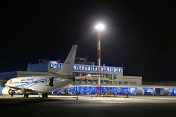 Фотография к новости: Аэропорт "Манас" в Бишкеке оцепили из-за сообщения о бомбе - СМИ