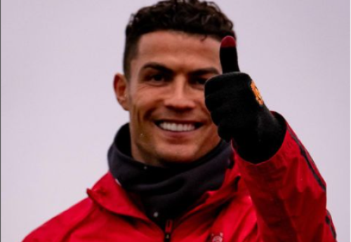 Фотография к новости: Роналду стал лучшим бомбардиром в истории футбола