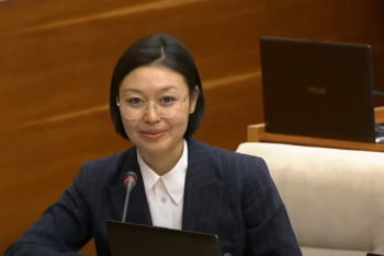 Фотография к новости: Два депутата мажилиса сложили свои полномочия