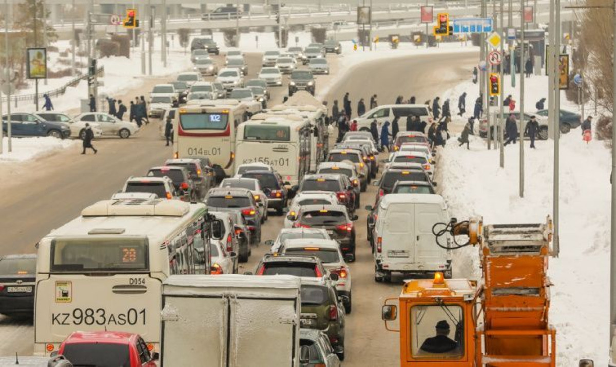 Осадки и гололед ожидают казахстанцев в ближайшие три дня