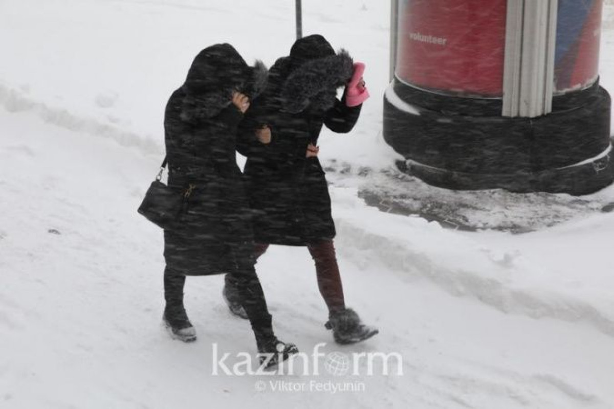 В восьми регионах Казахстана объявлено штормовое предупреждение