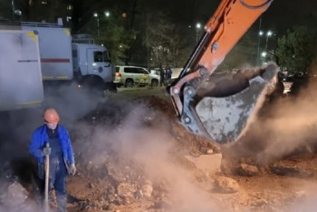 Фотография к новости: В Алматы из-за коммунальной аварии без воды и отопления остались жители трёх улиц