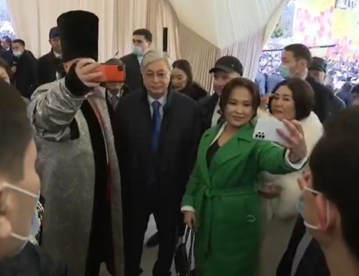 кадр из видео