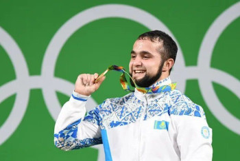 Фотография к новости: Казахстанского олимпийского чемпиона Ниджата Рахимова лишили золотой медали