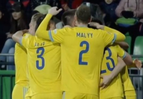 Фотография к новости: Автогол соперника помог сборной Казахстана выиграть матч в Лиге наций