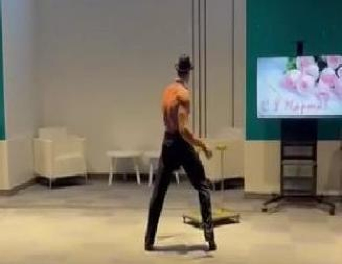 скриншот с видео