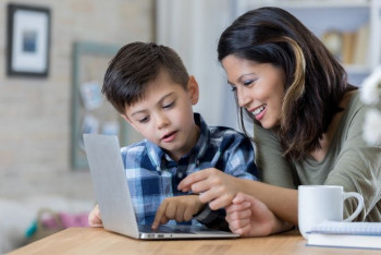 Фотография к новости: Нужна ли стране Женская партия?