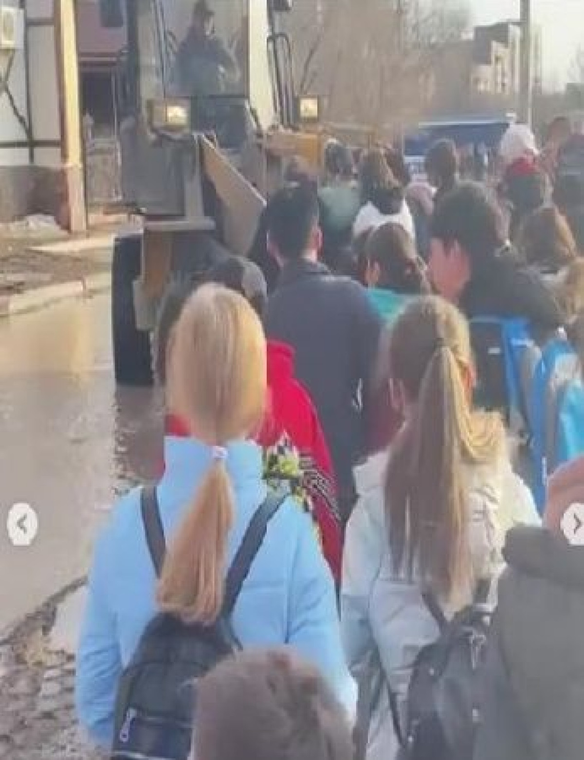 скриншот с видео