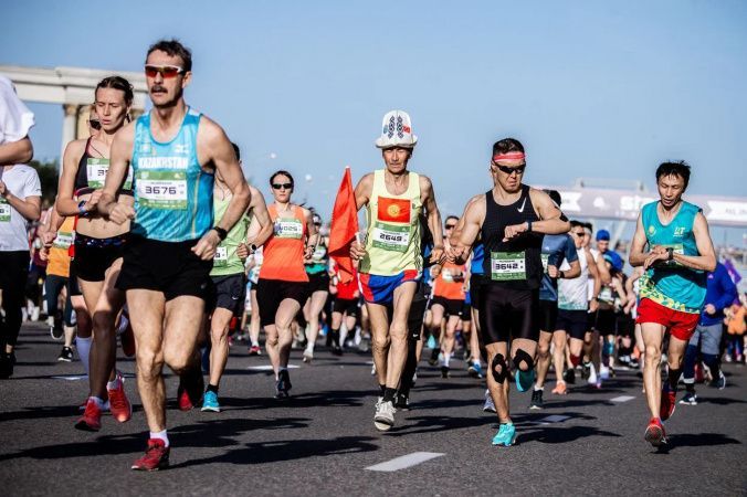 Фотография к новости: Поставлен новый абсолютный рекорд трассы Алматинского полумарафона