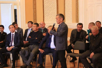 Фотография к новости: Нацпалату "Атамекен" упрекнули в забюрократизированности