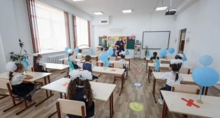 Когда начнутся летние каникулы у казахстанских школьников, сообщил МОН