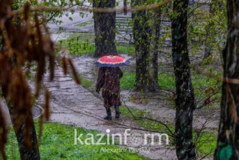 Фотография к новости: Штормовое предупреждение объявлено в девяти регионах Казахстана