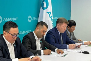 Фотография к новости: В чем проблема распределения земли и субсидий в Акмолинской области