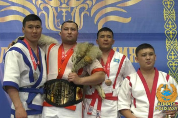 Фотография к новости: Определился обладатель чемпионского пояса "Полиция Барысы"