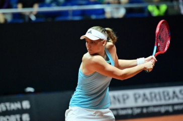 Фотография к новости: Первая ракетка Казахстана Елена Рыбакина выиграла чешскую теннисистку в Мадриде