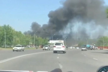Фотография к новости: Крупный пожар произошёл в одном из супермаркетов Алматы